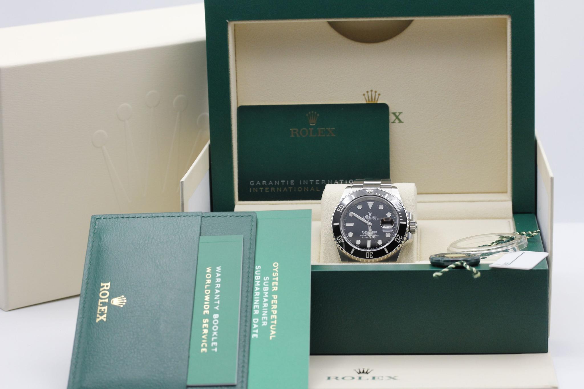 Watch Image 11