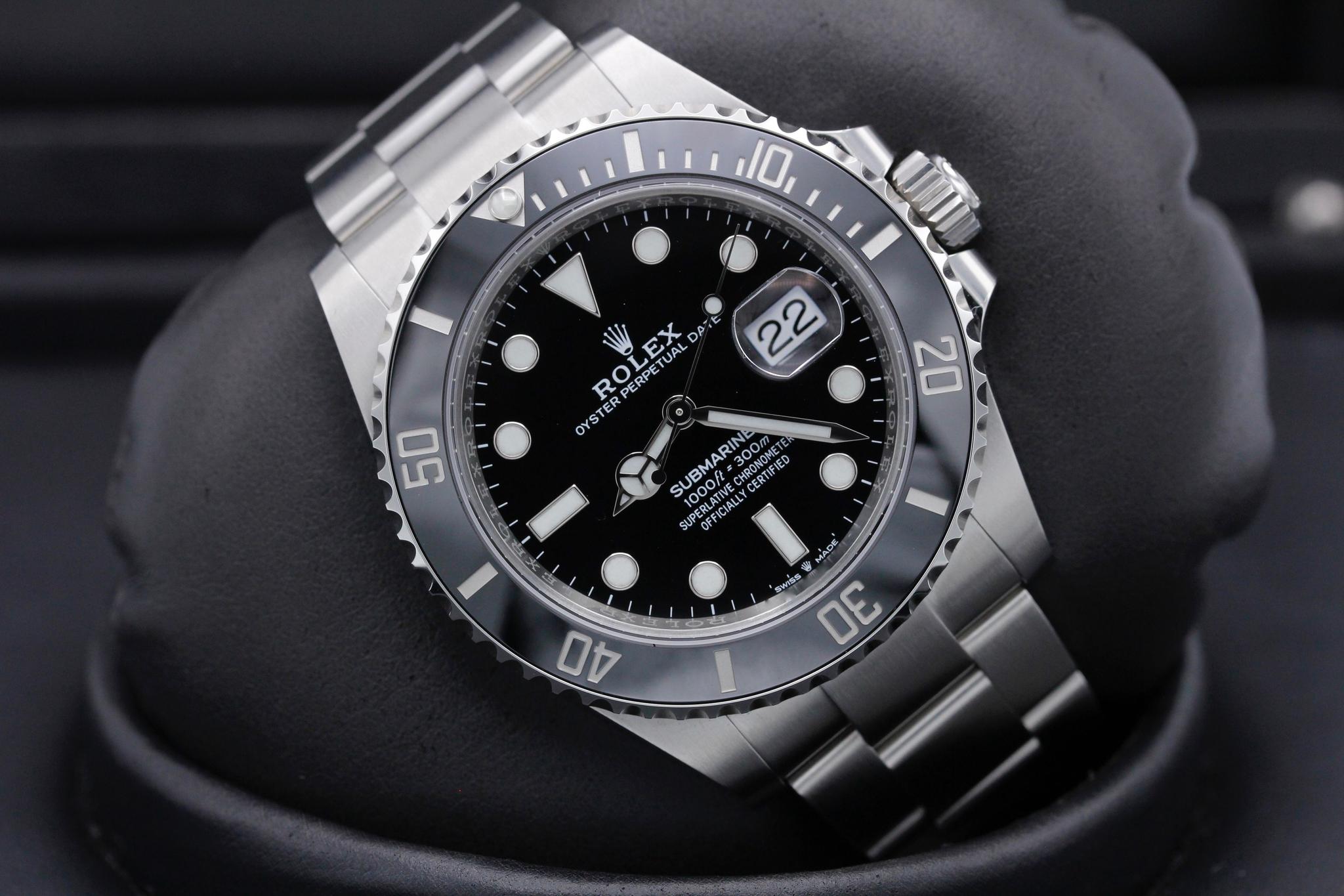 Watch Image 9