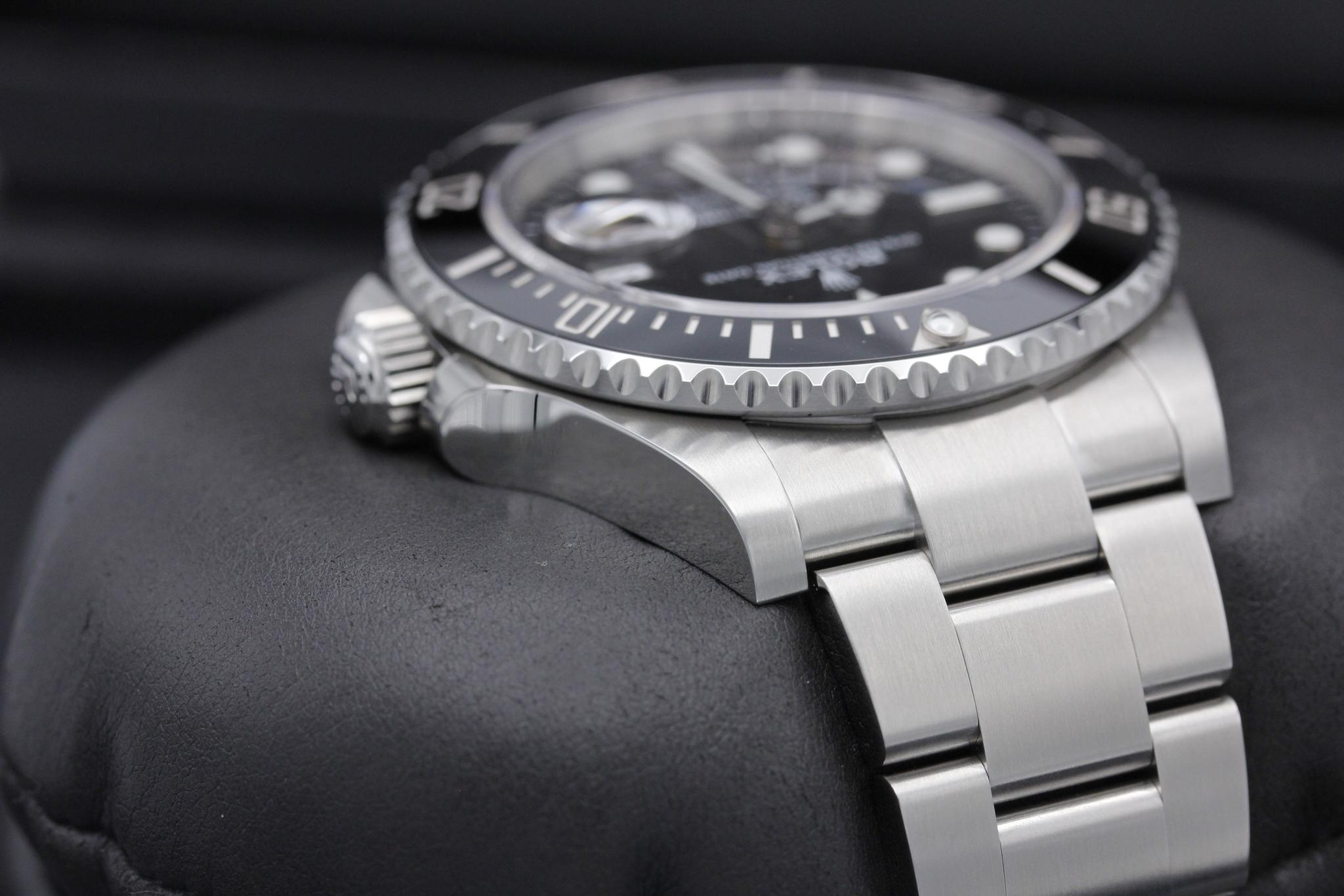 Watch Image 4