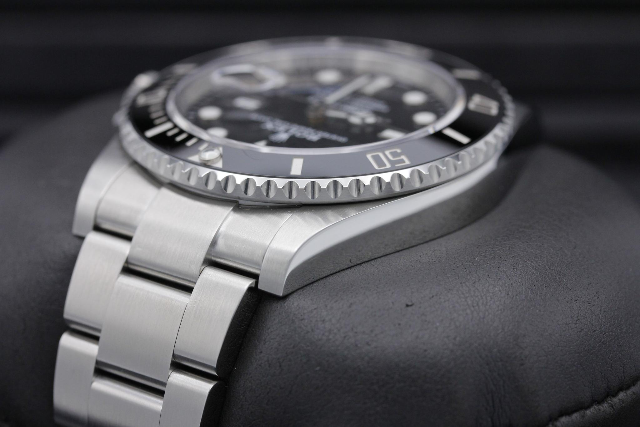 Watch Image 6