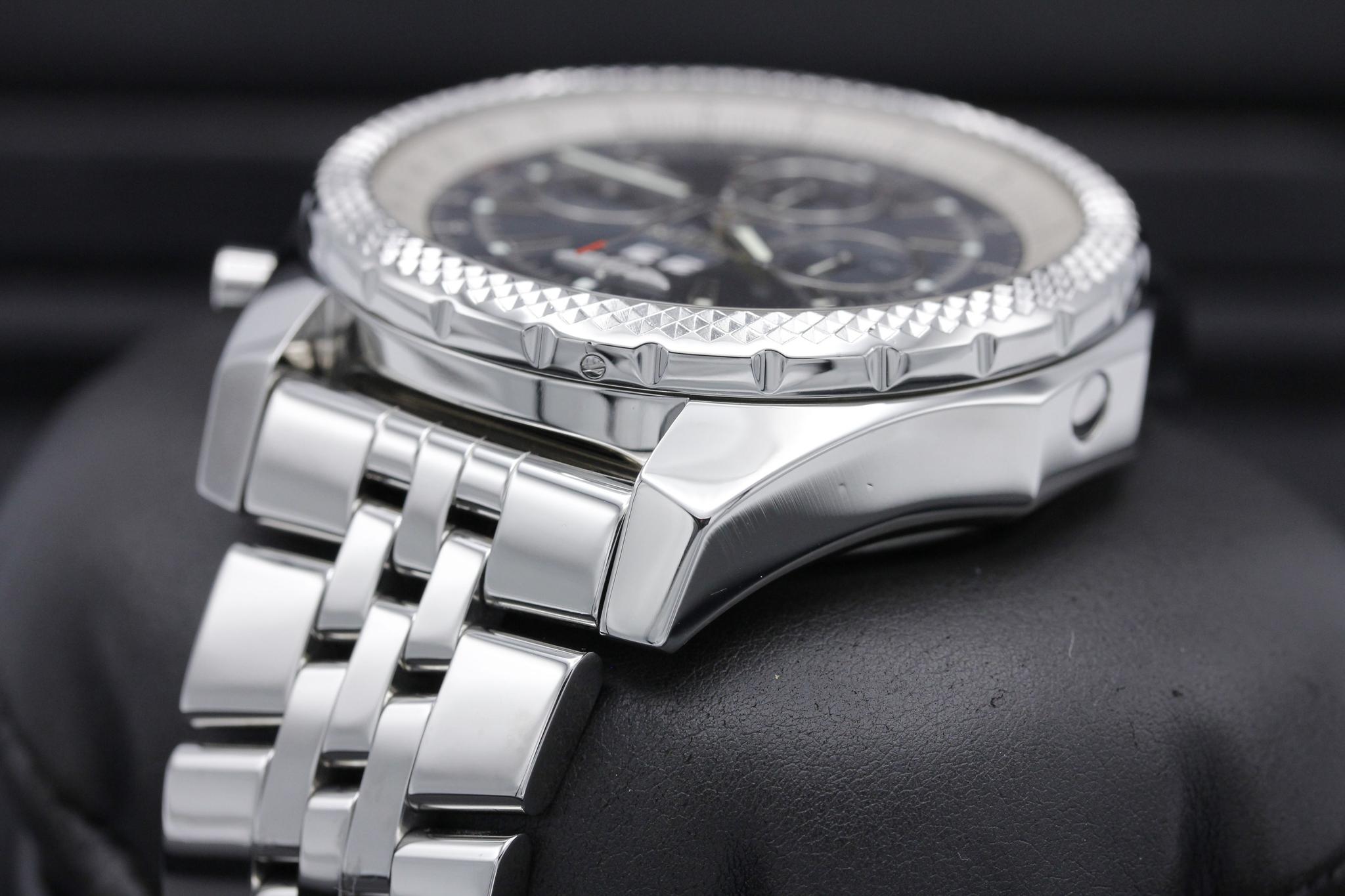 Watch Image 5
