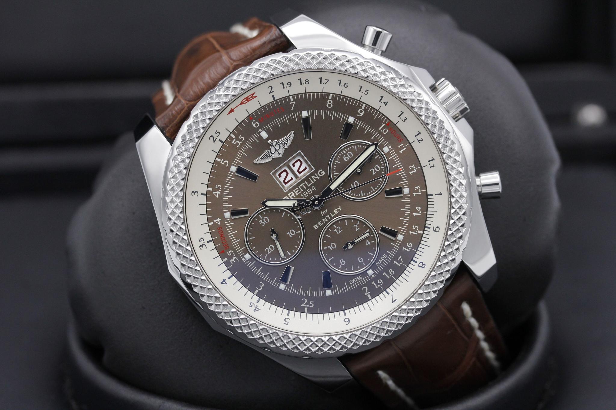 Watch Image 9