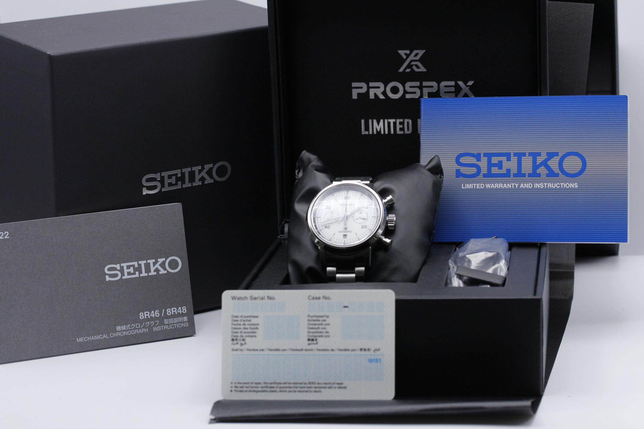 Watch Image 11