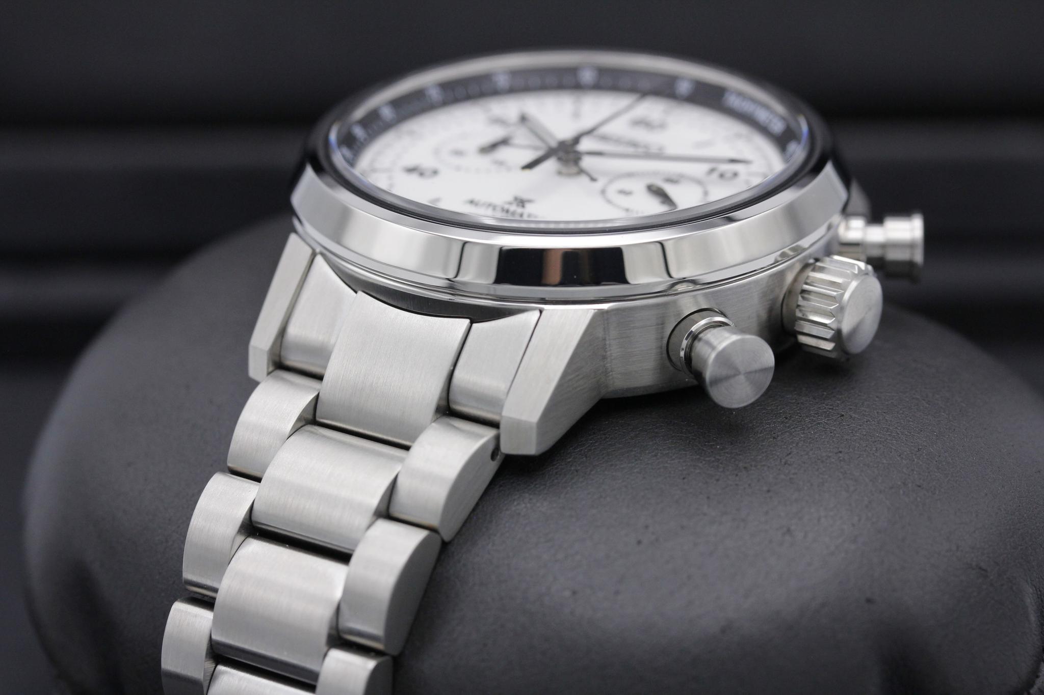 Watch Image 2