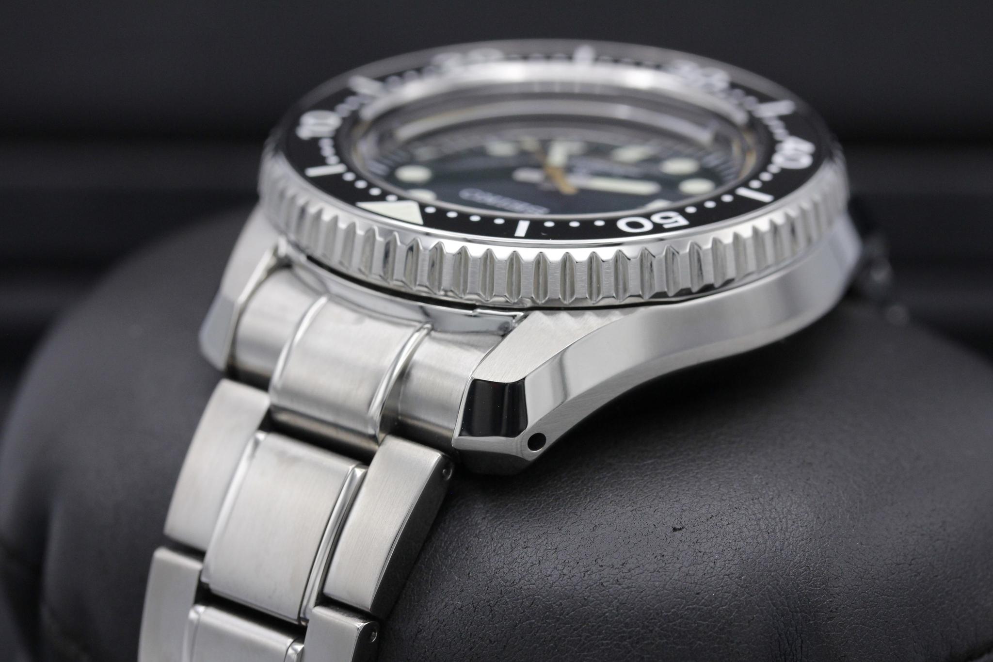Watch Image 5