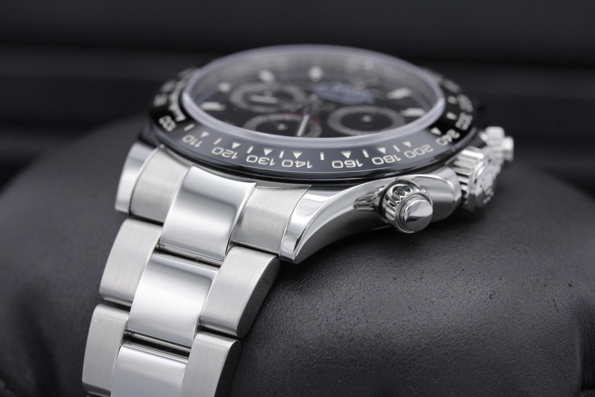 Watch Image 2