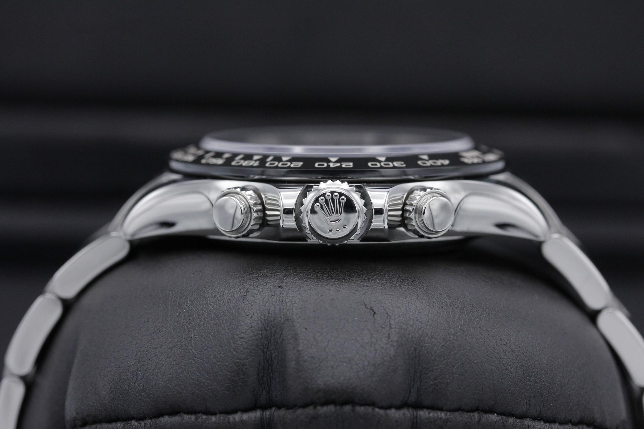 Watch Image 3