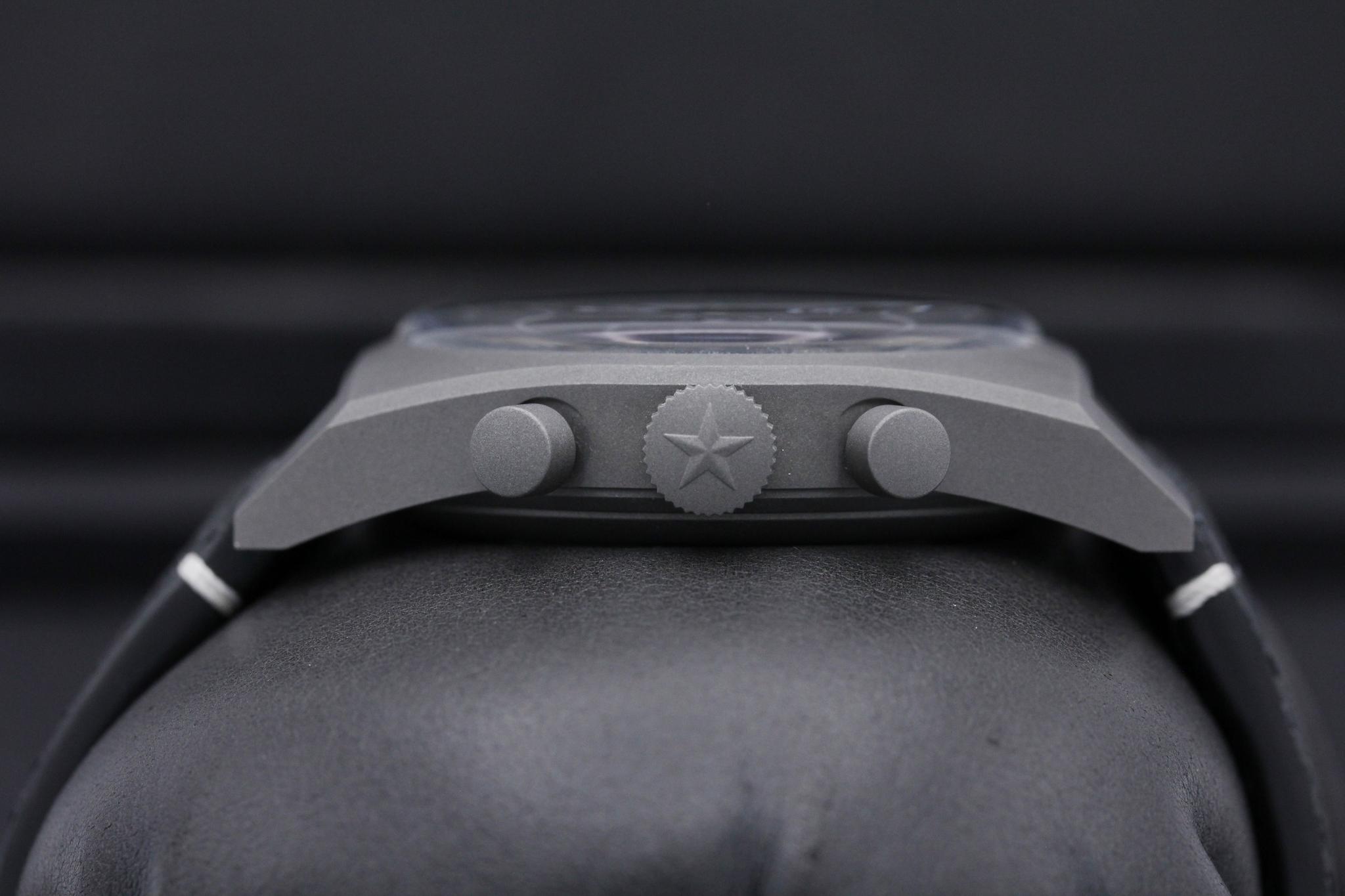 Watch Image 3
