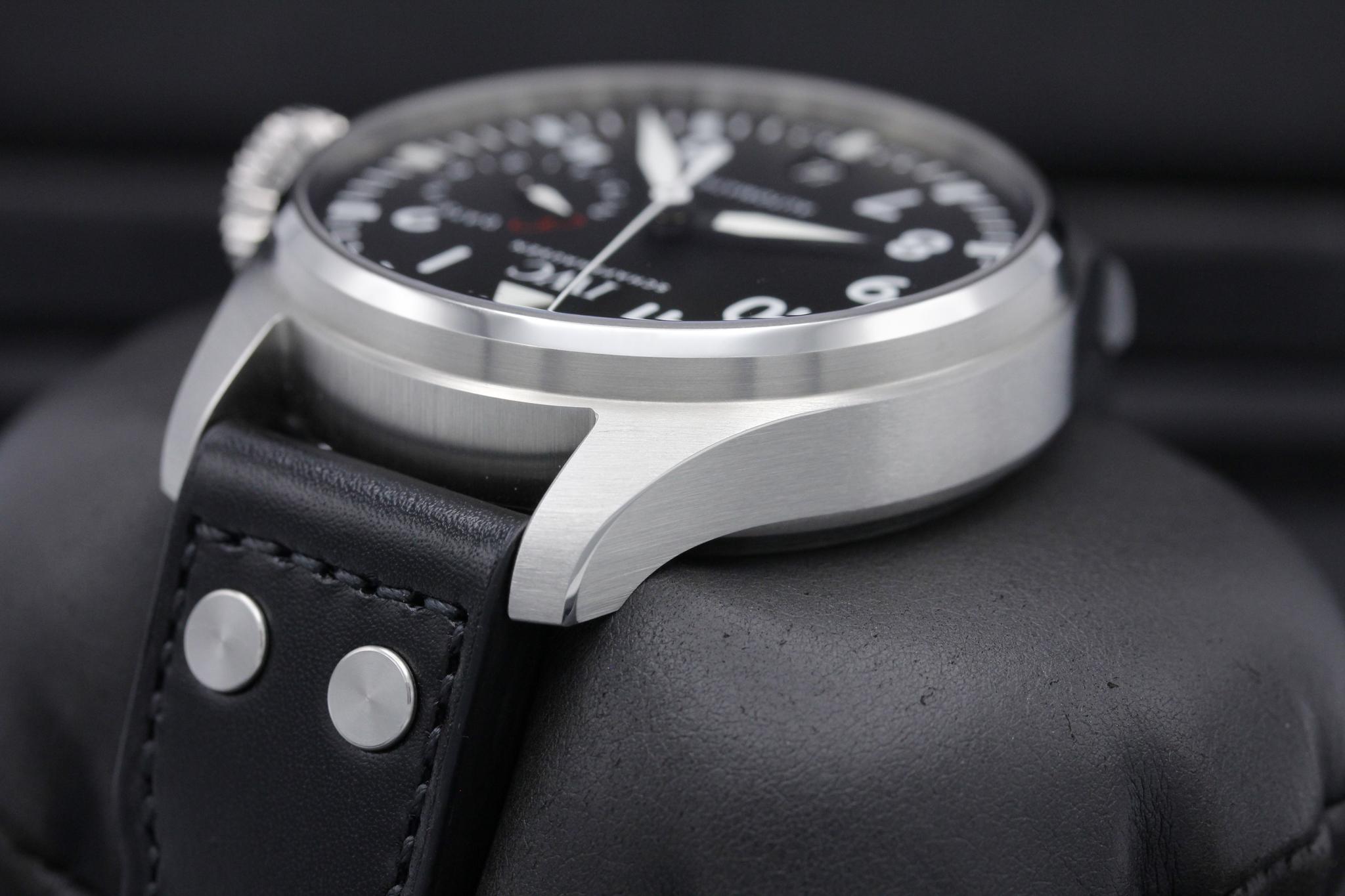 Watch Image 5