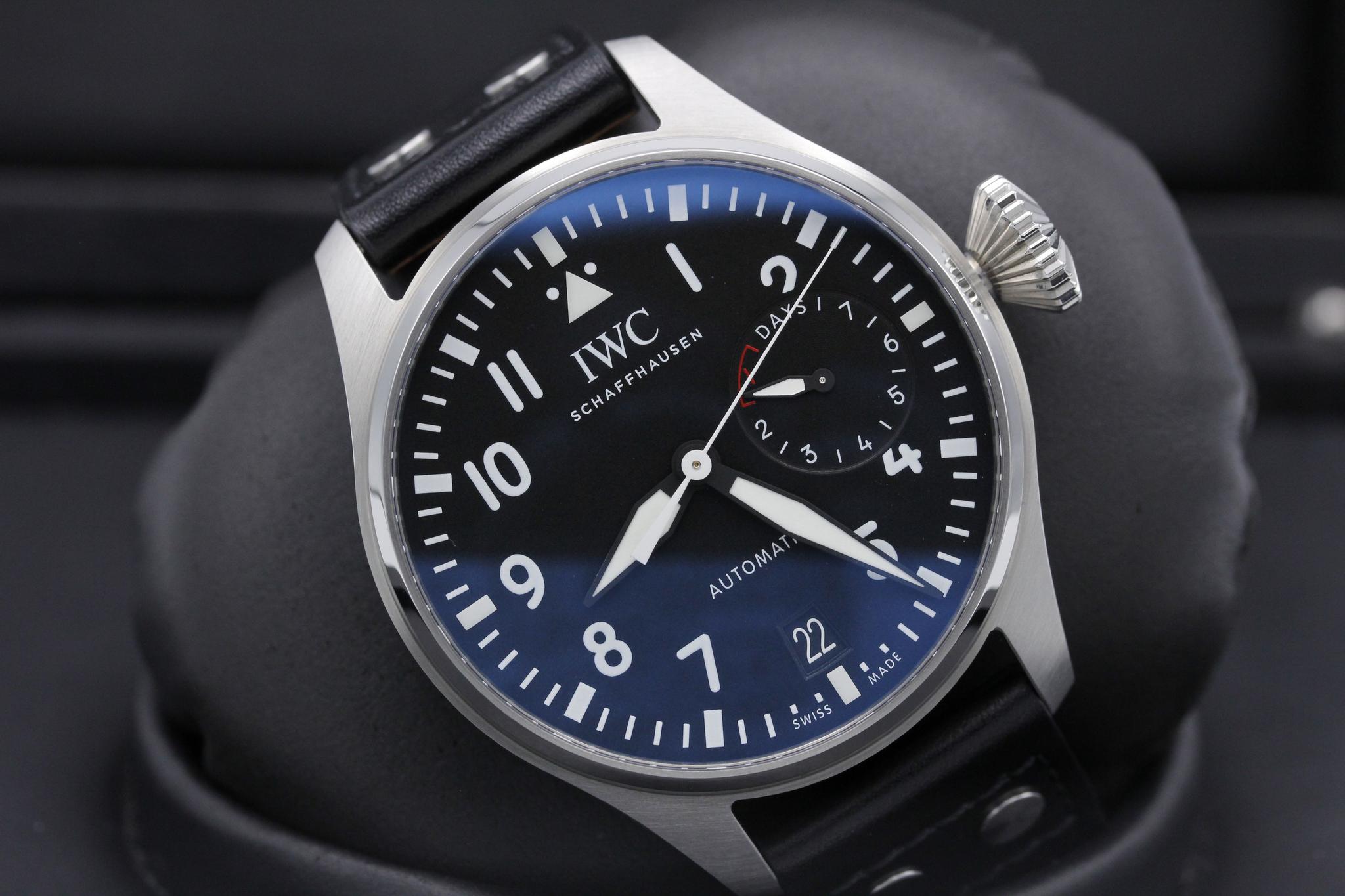 Watch Image 9