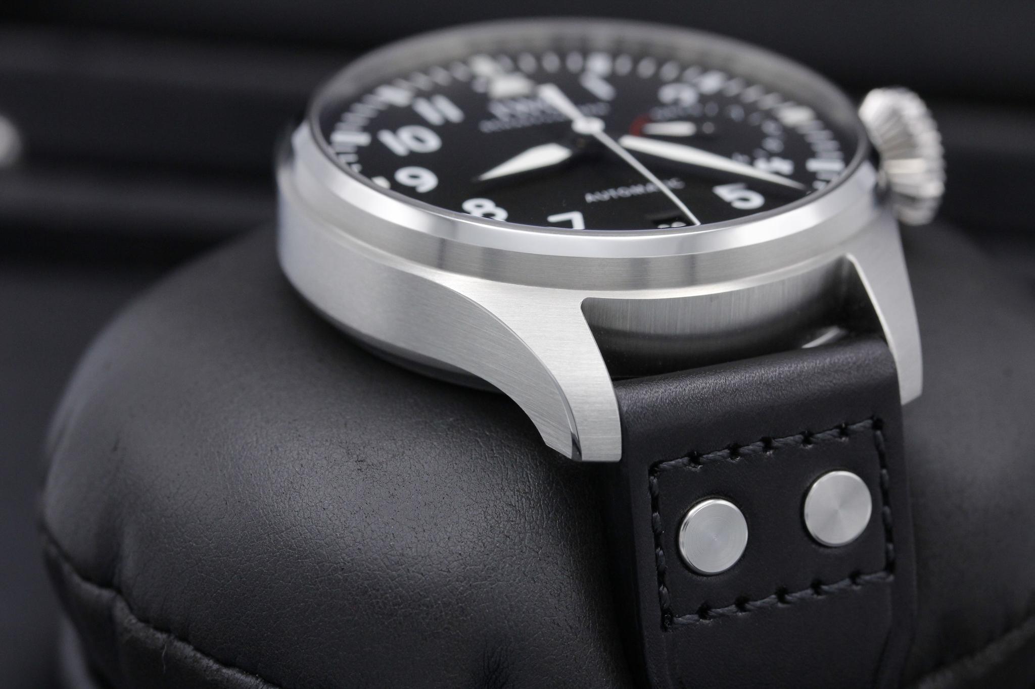 Watch Image 6