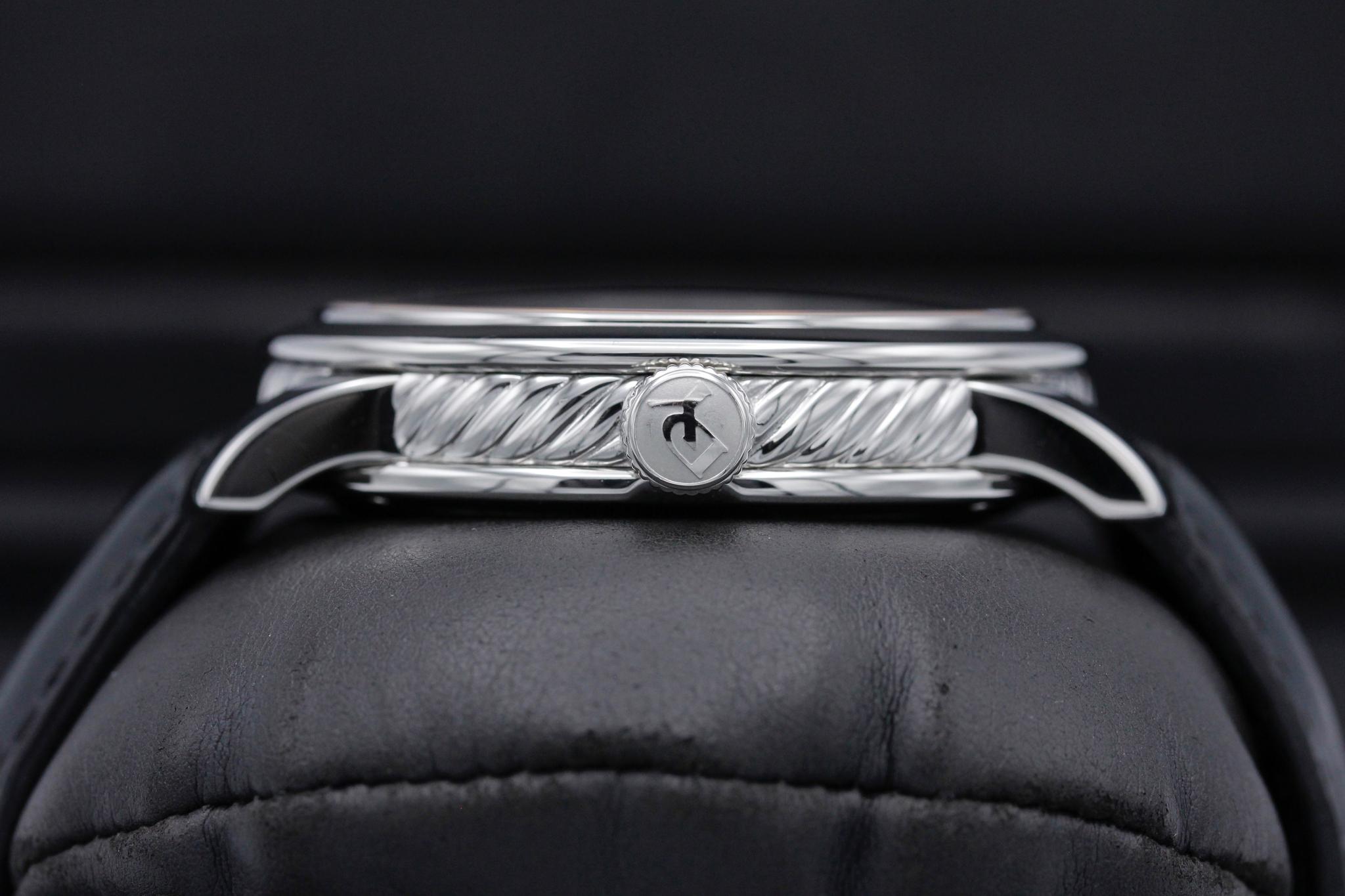 Watch Image 3