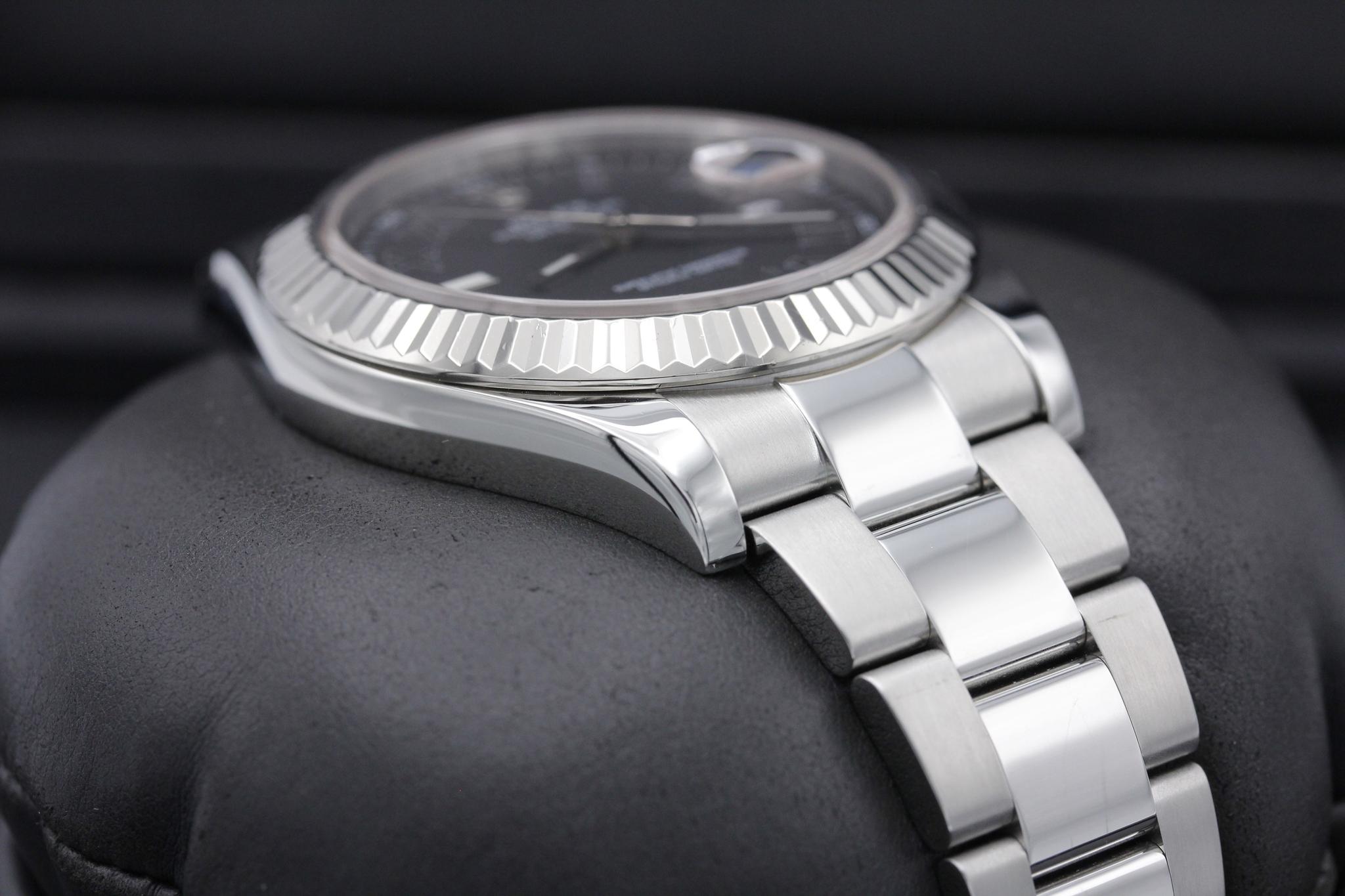 Watch Image 6