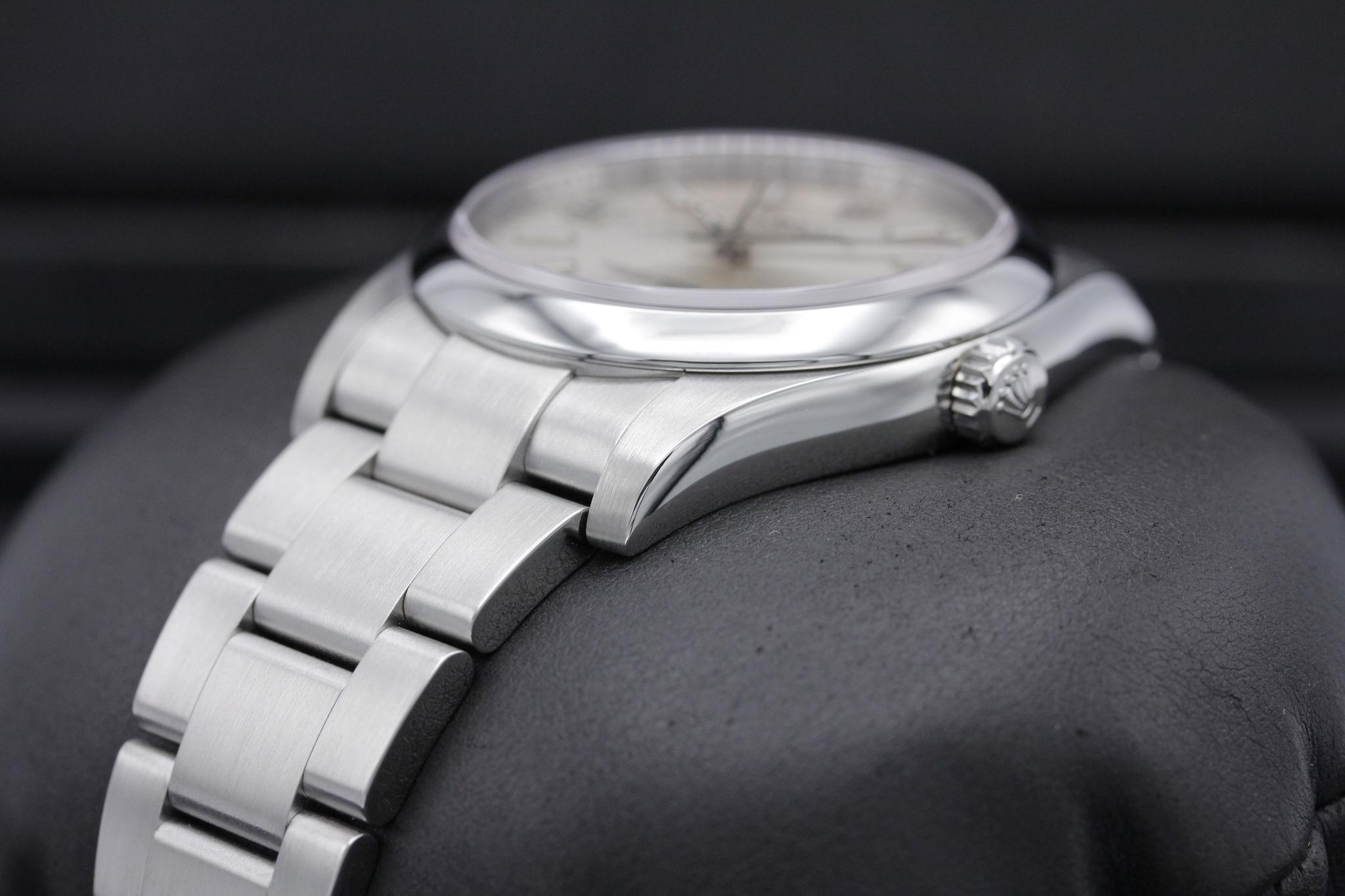 Watch Image 2