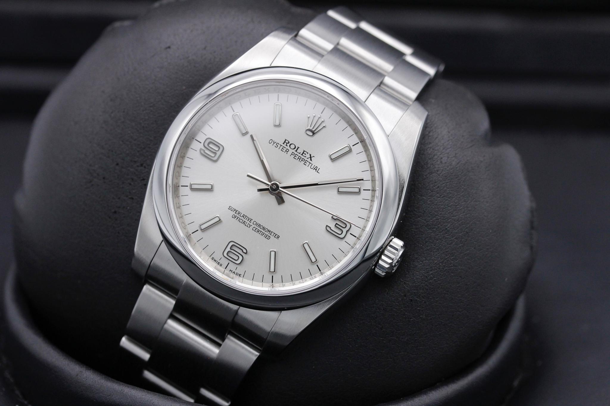 Watch Image 9