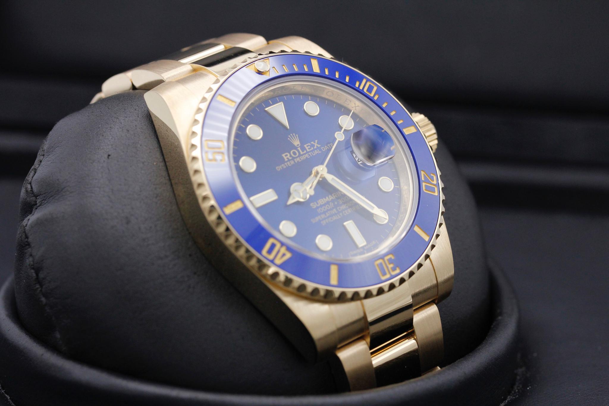 Watch Image 10
