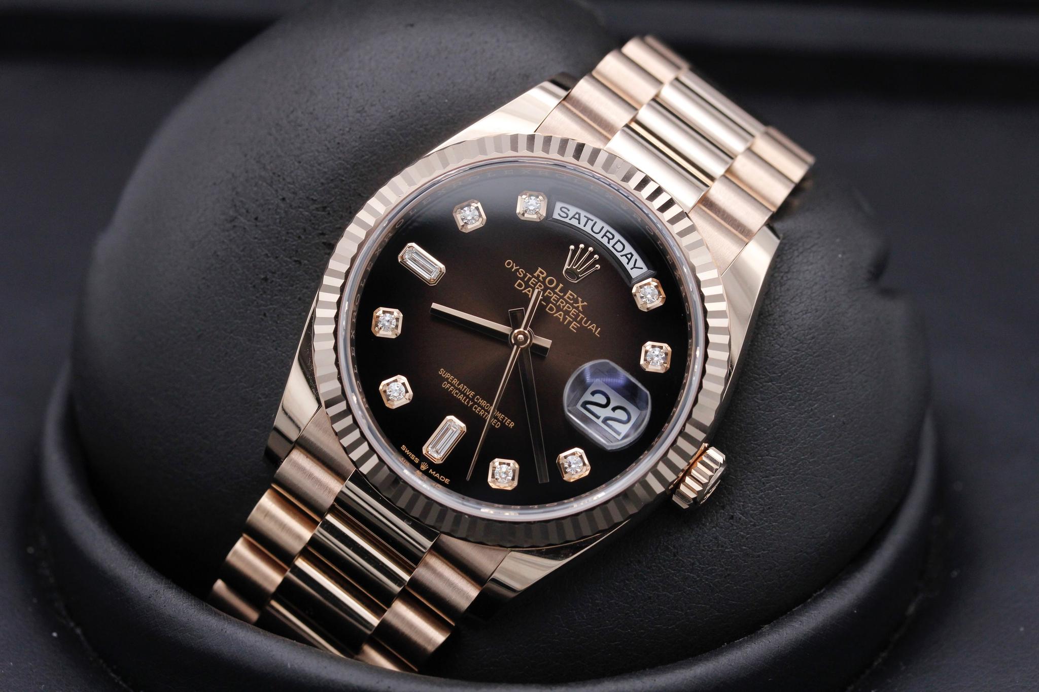 Watch Image 9