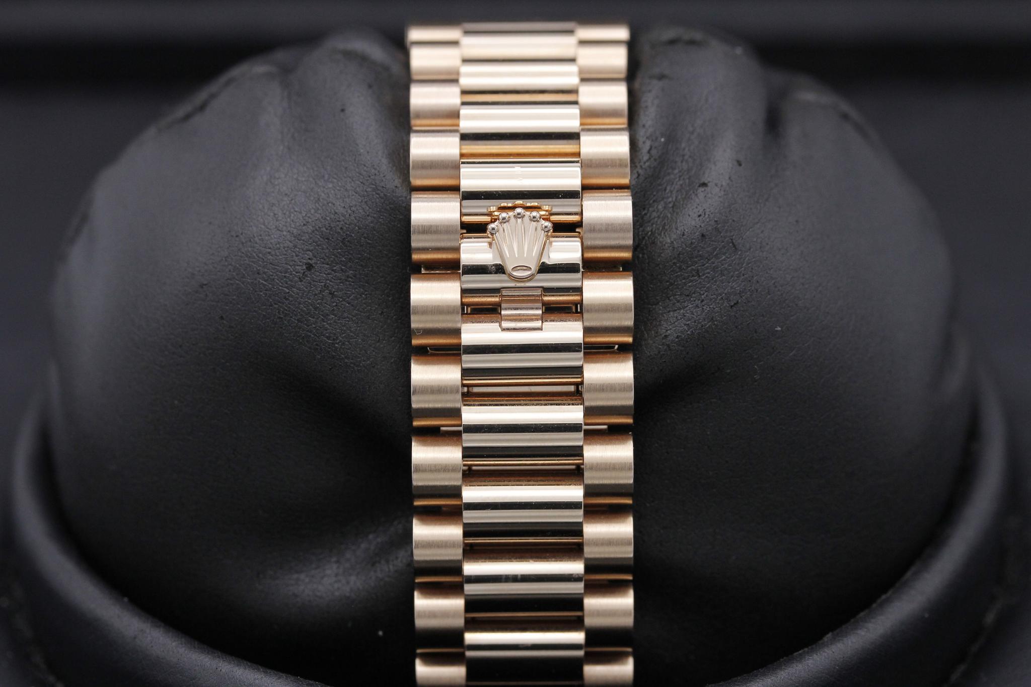 Watch Image 8