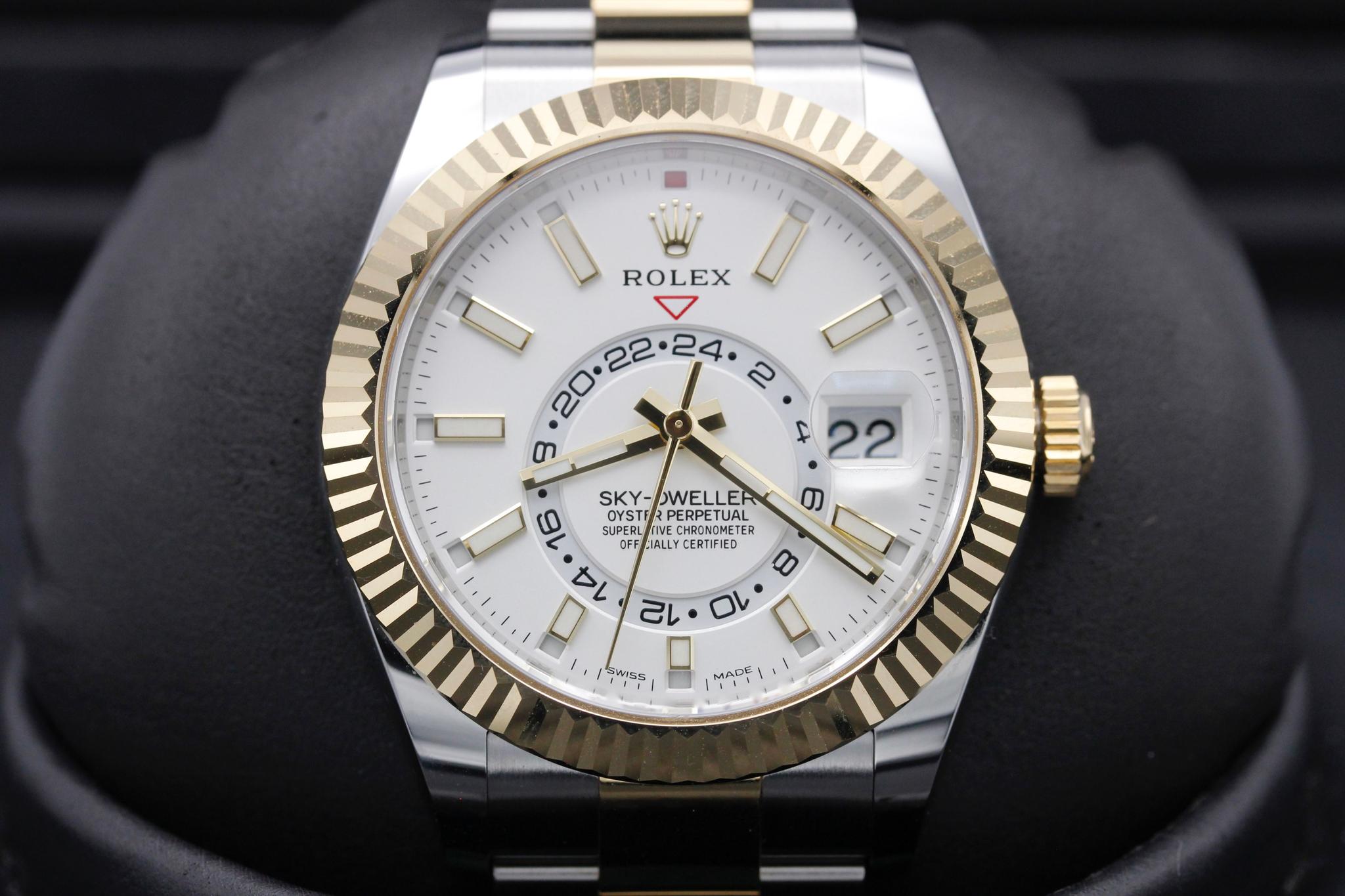 Watch Image 1