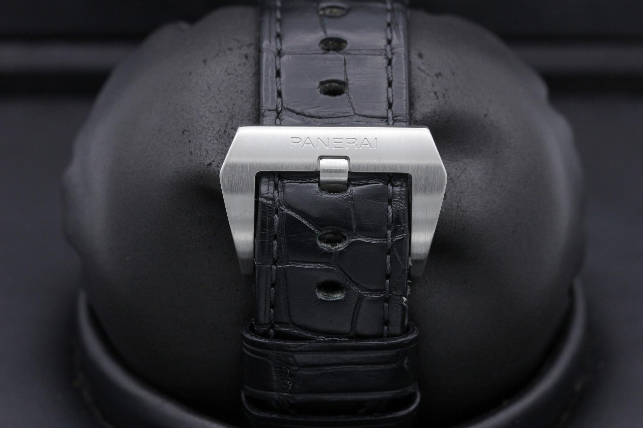 Watch Image 7