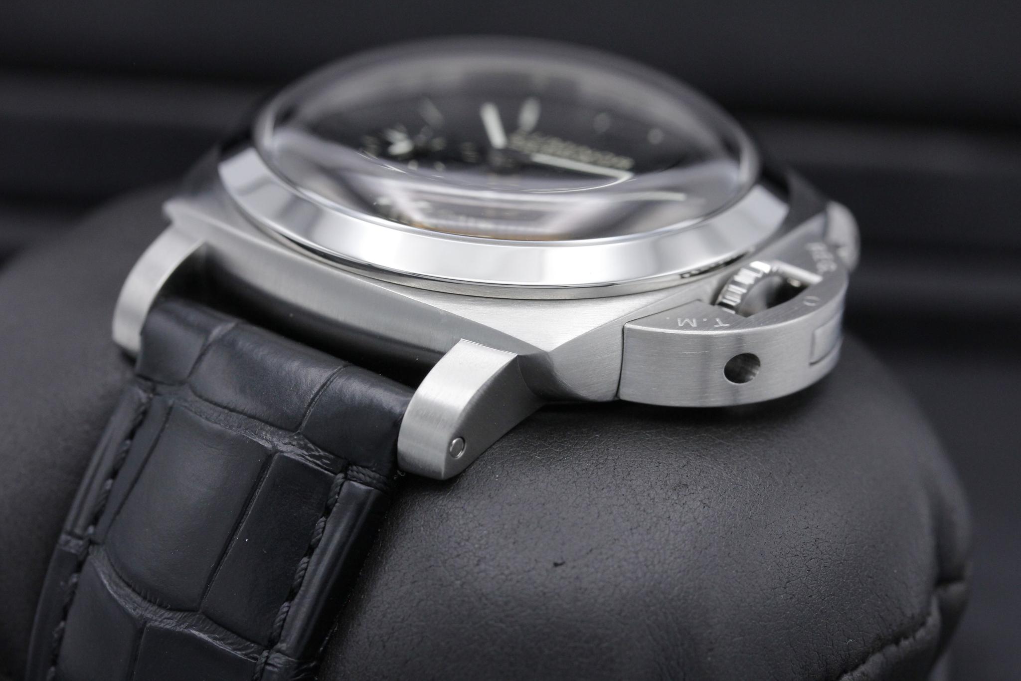 Watch Image 2