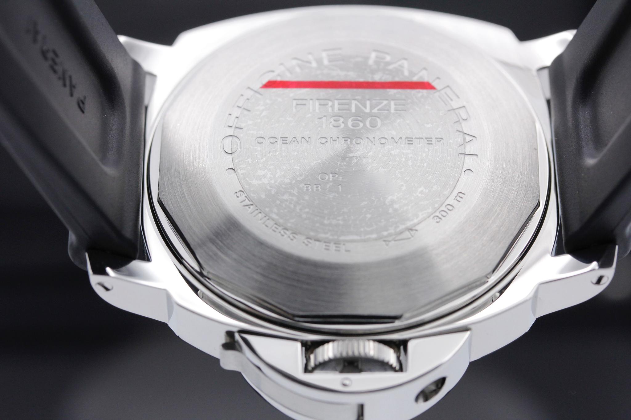 Watch Image 7
