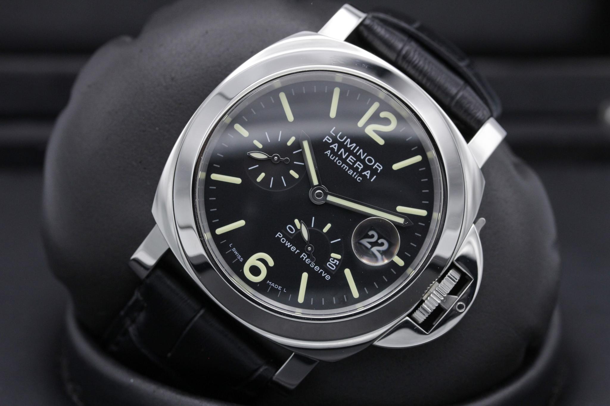 Watch Image 10
