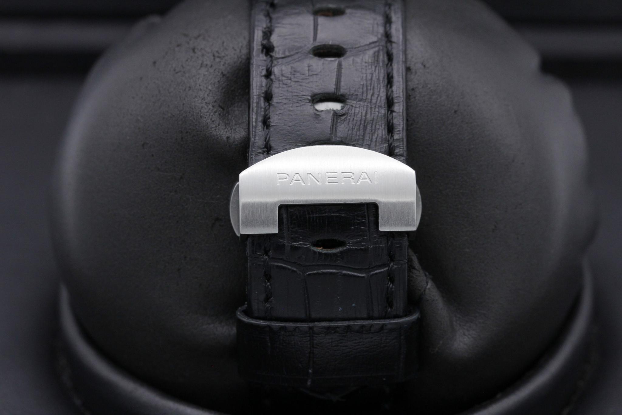 Watch Image 8
