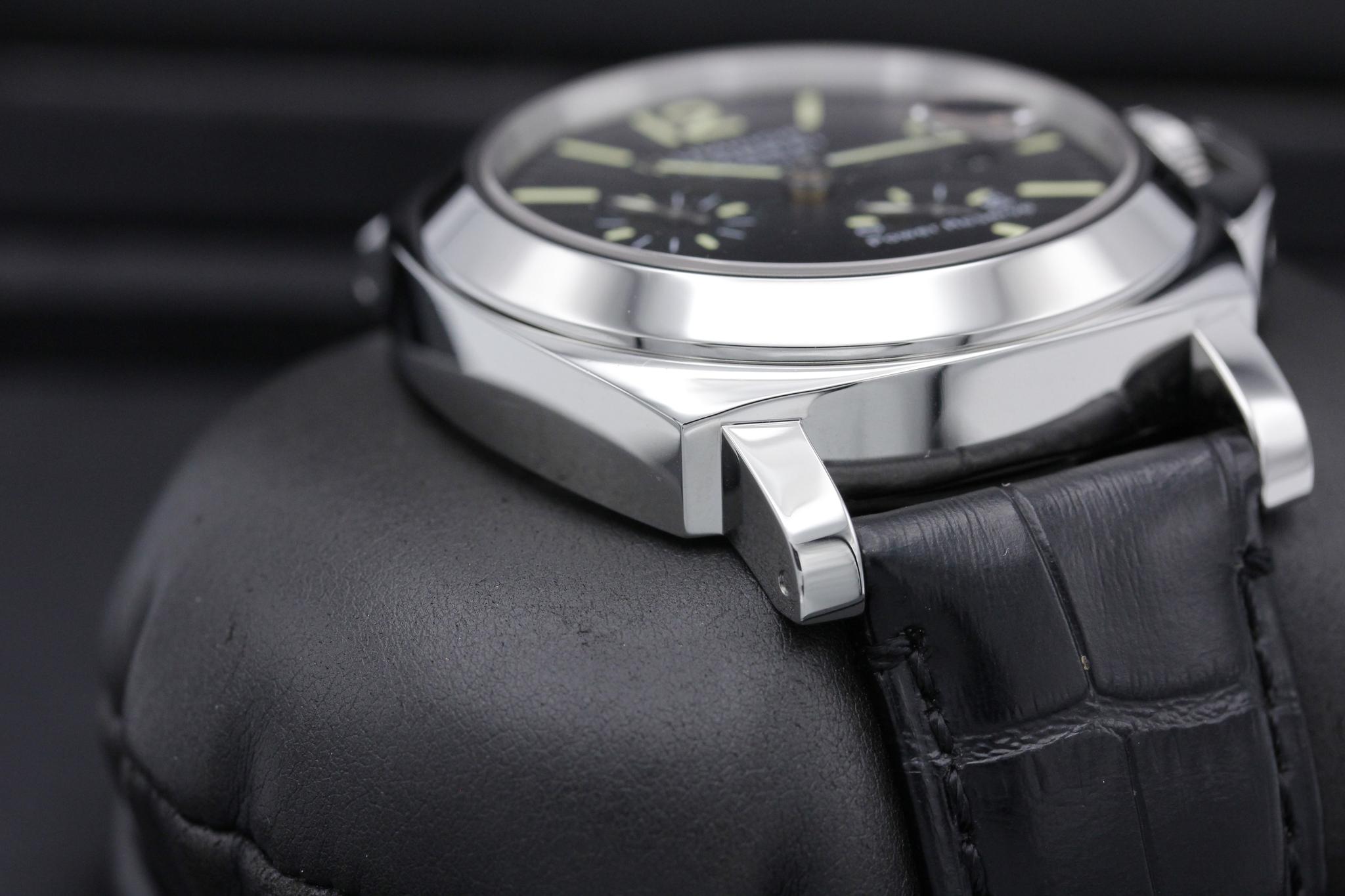 Watch Image 6