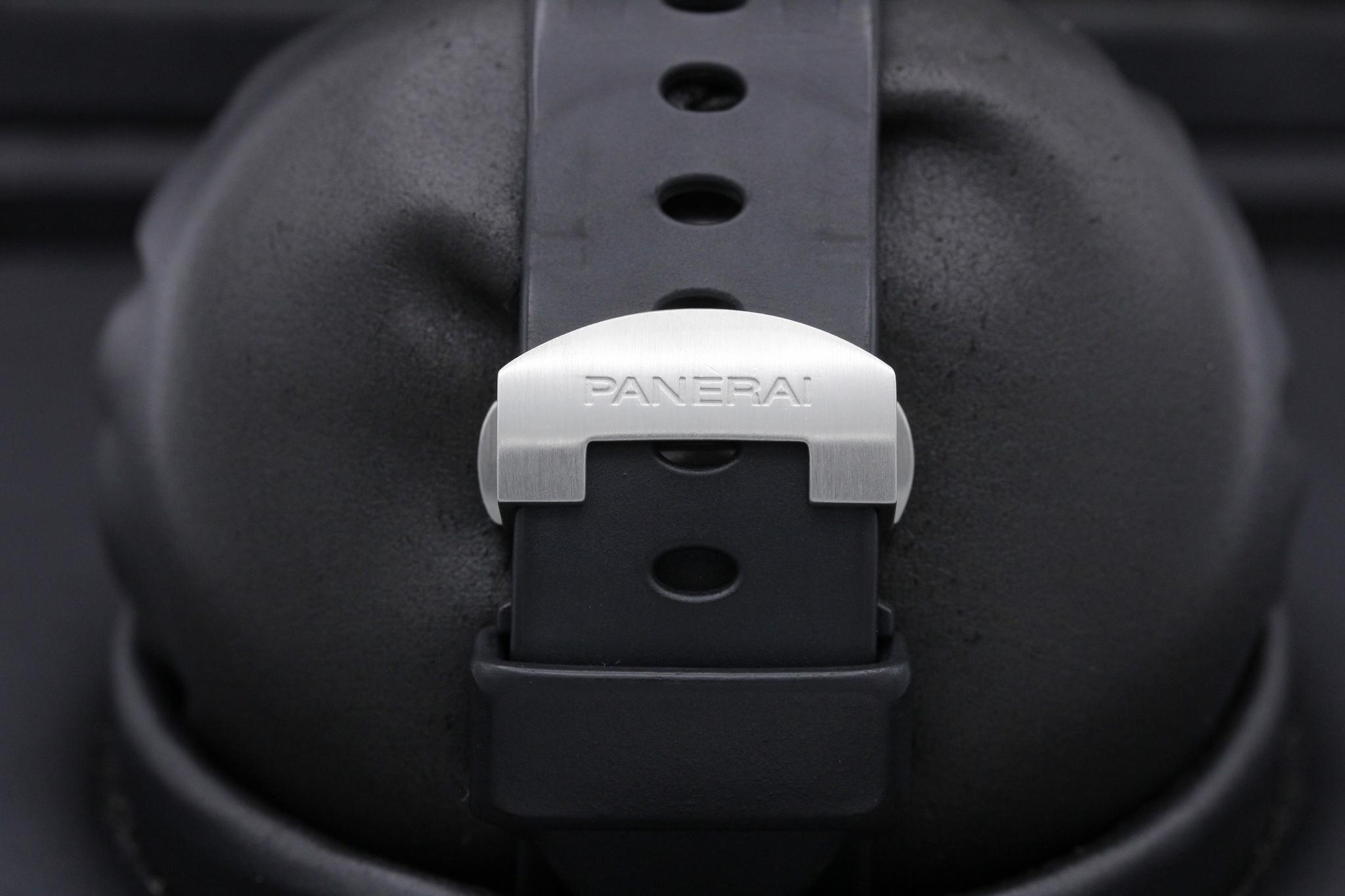 Watch Image 7