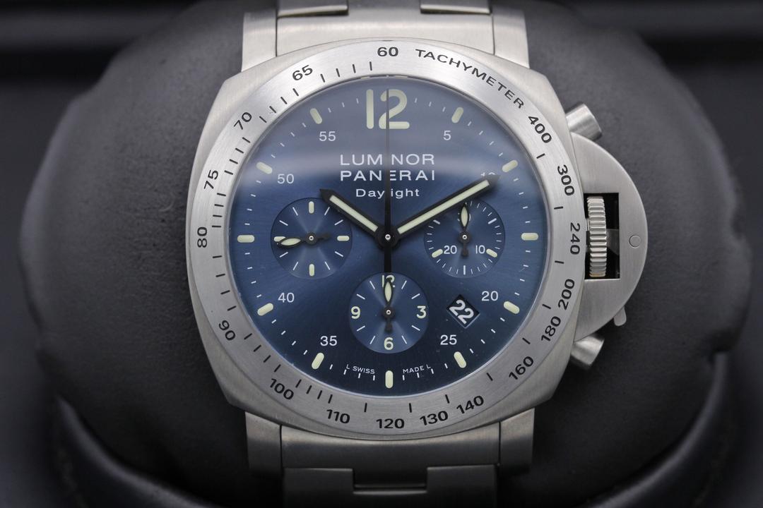 Panerai Luminor Daylight Chronograph PAM 327