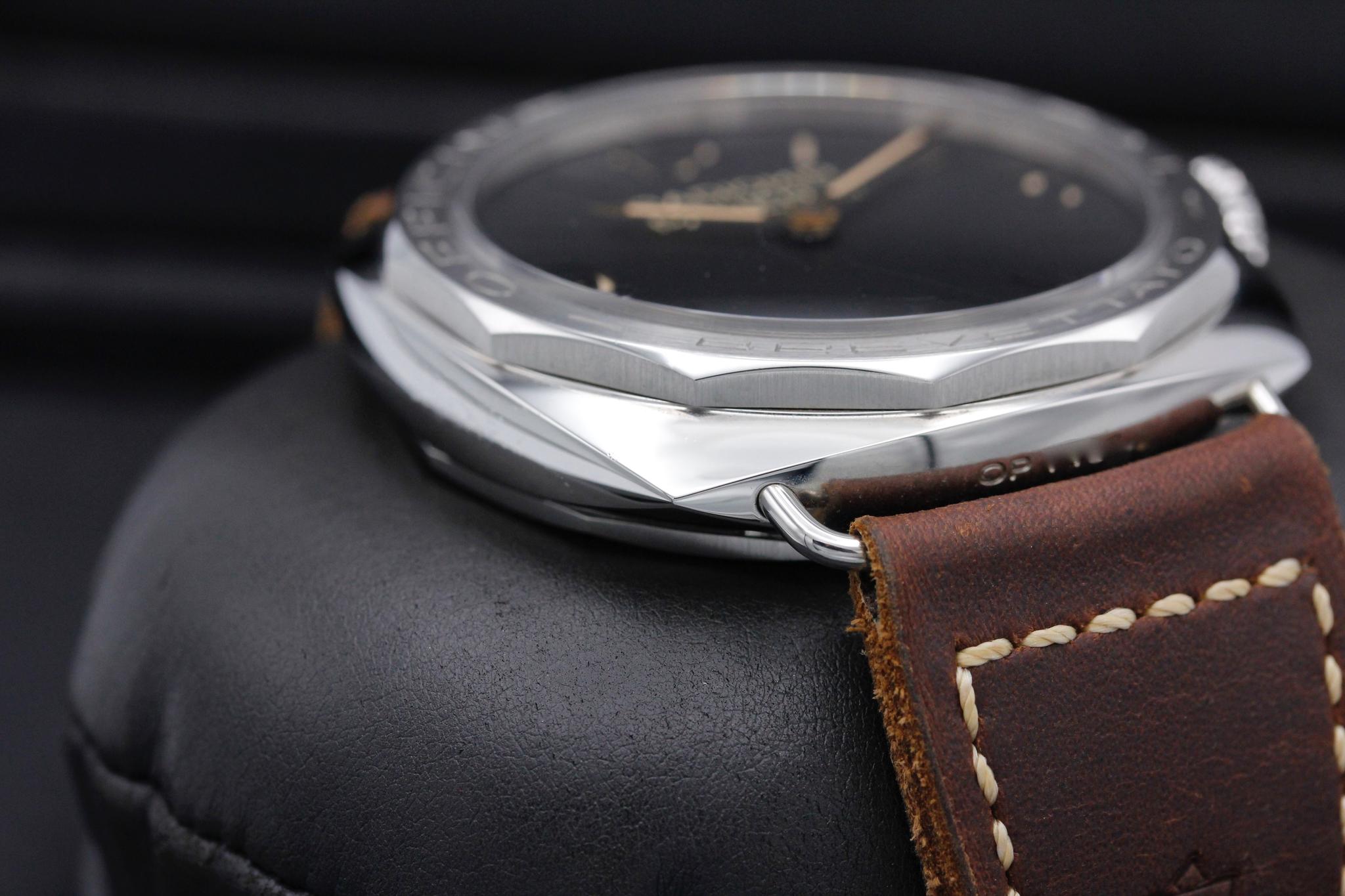 Watch Image 6
