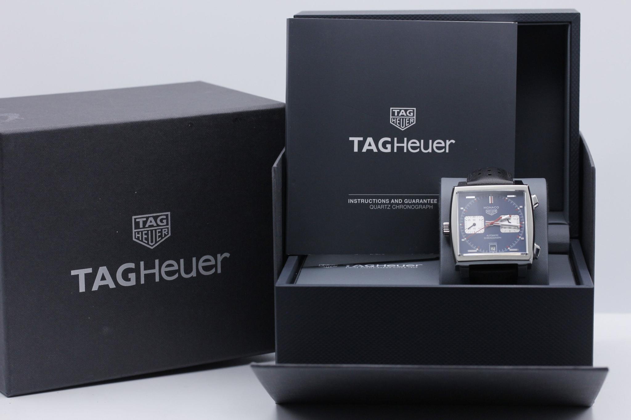 Watch Image 11
