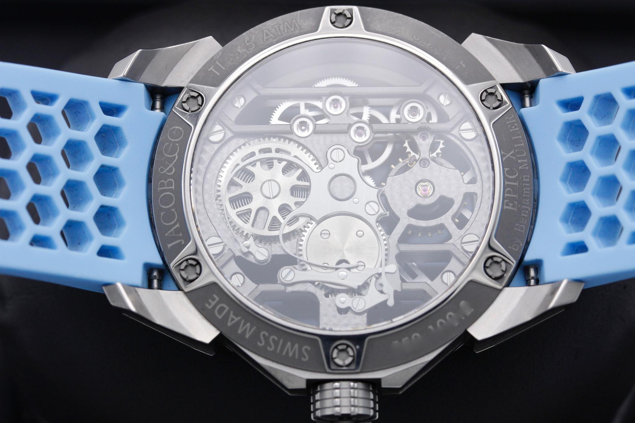 Watch Image 7