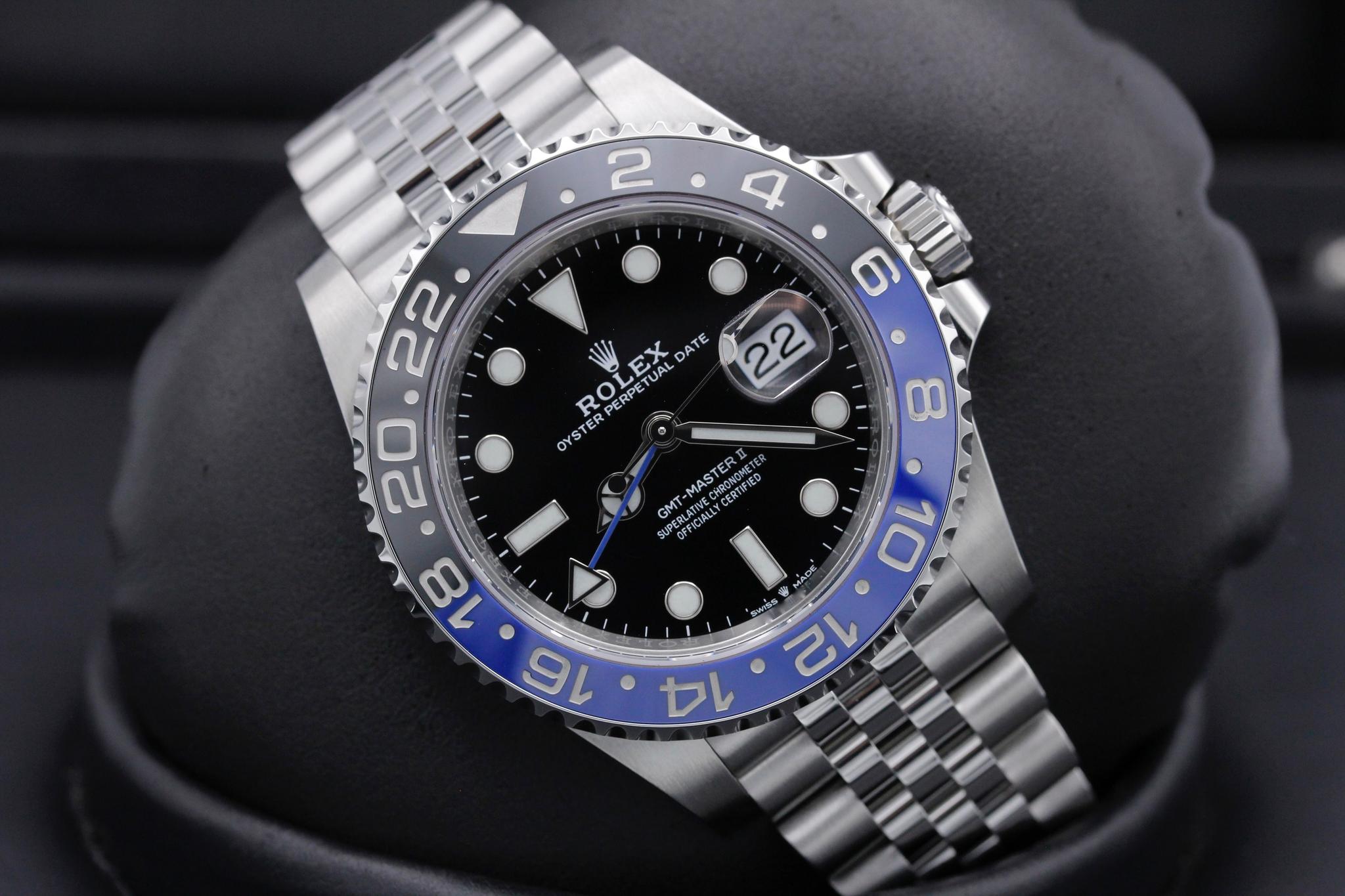 Watch Image 9