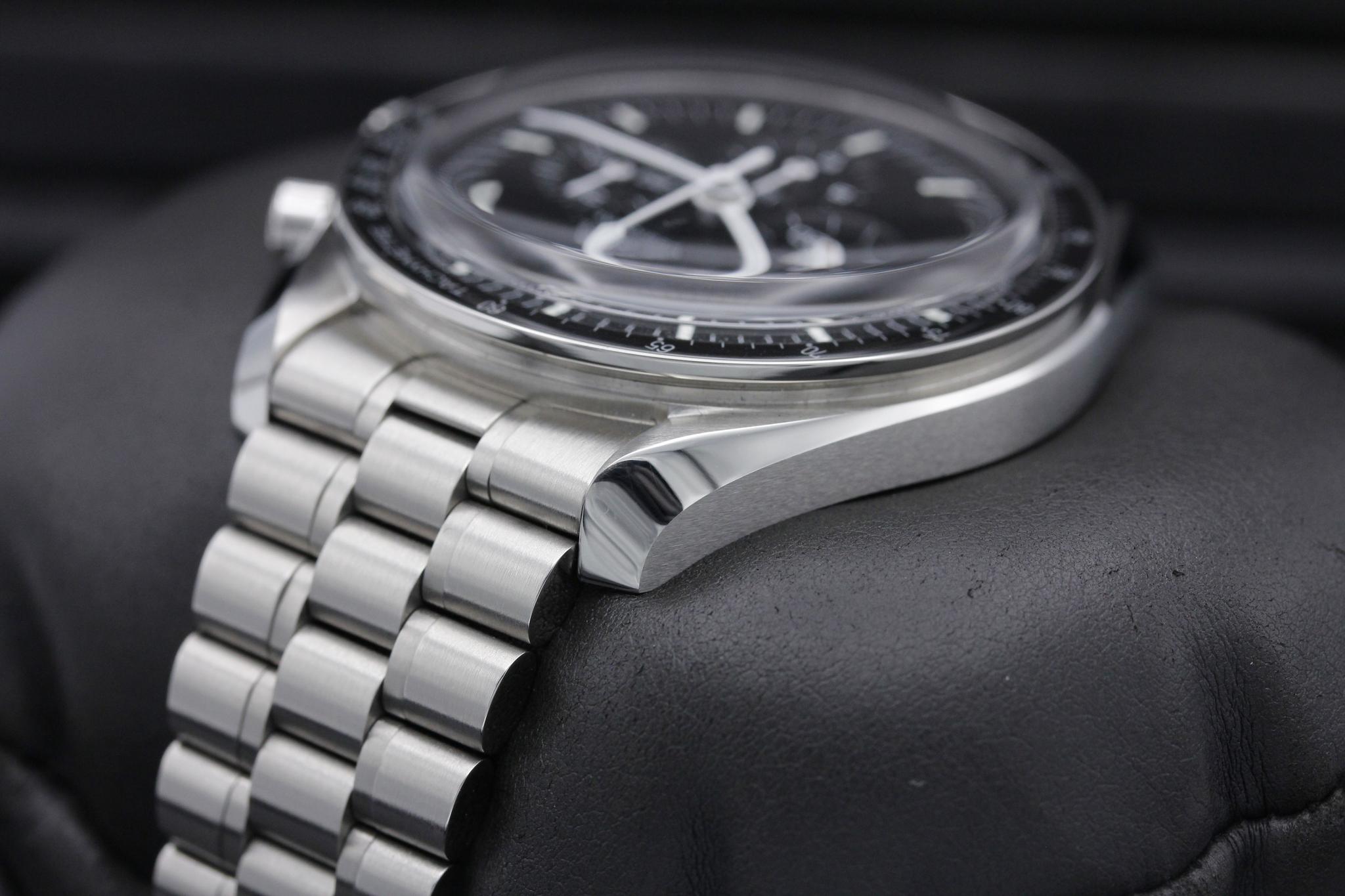 Watch Image 5