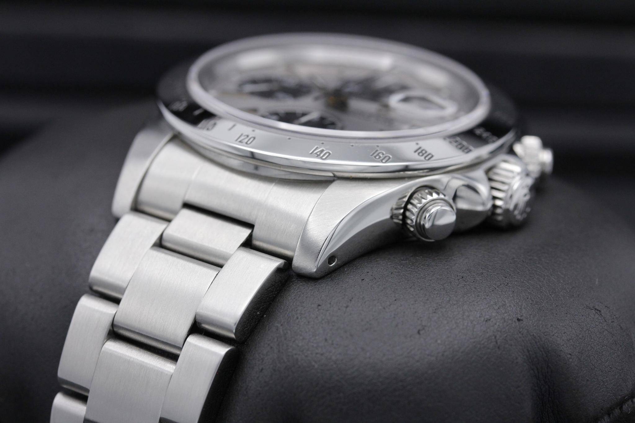 Watch Image 2