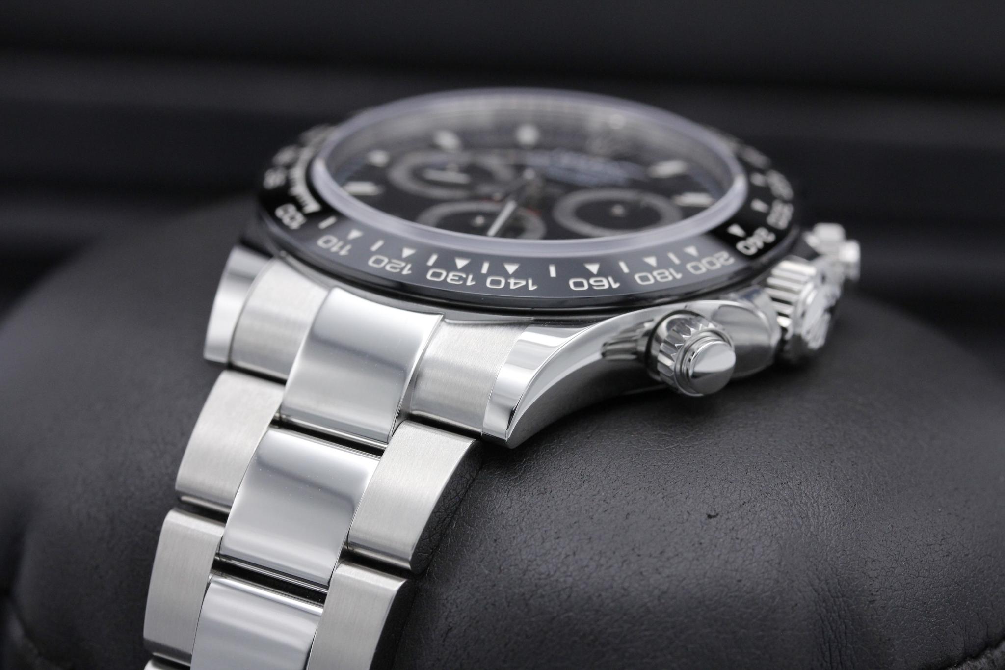 Watch Image 2