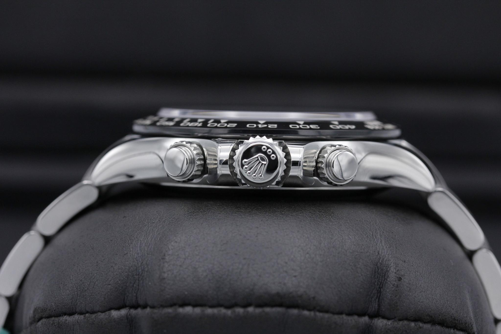 Watch Image 3