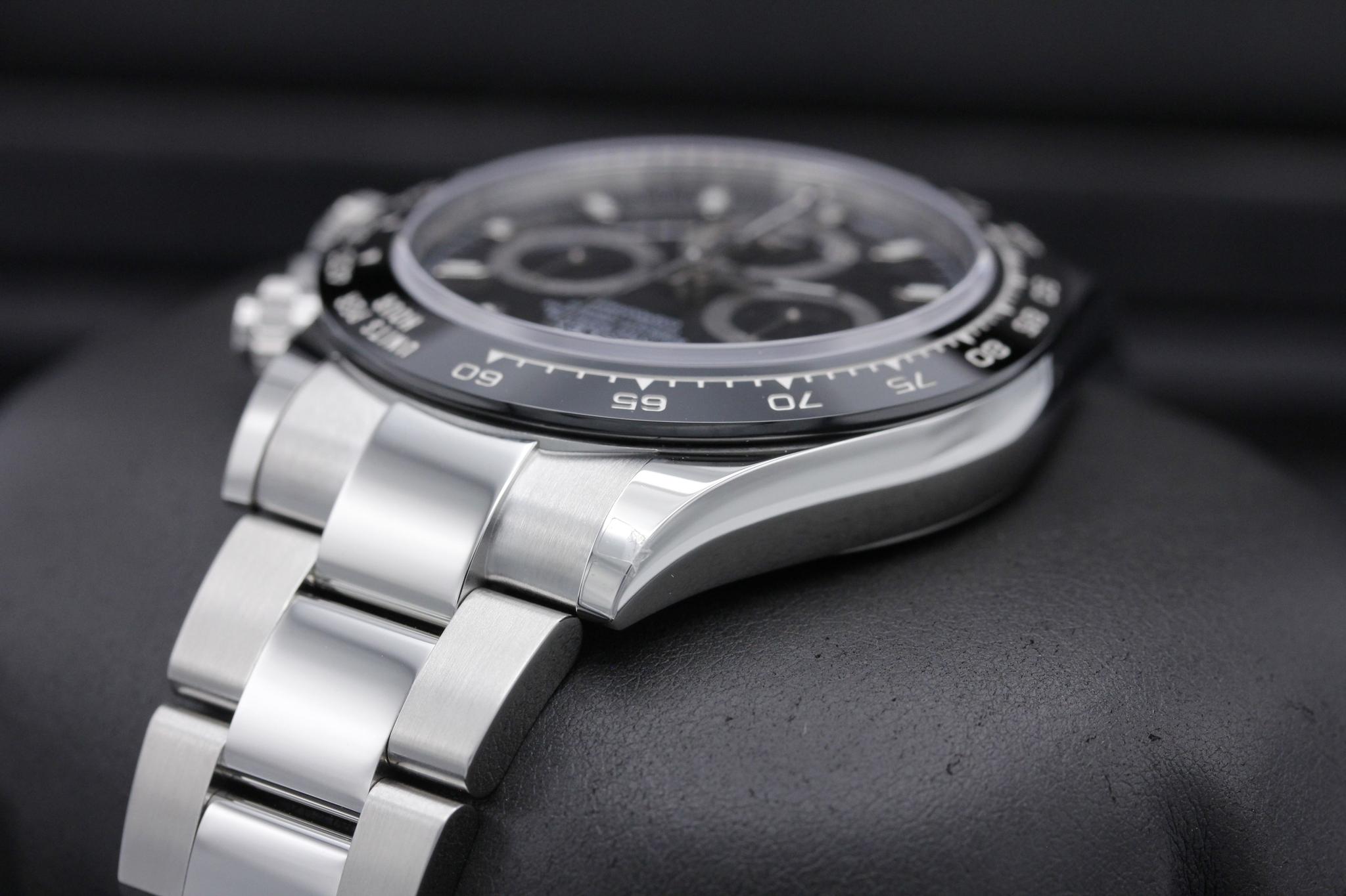Watch Image 5