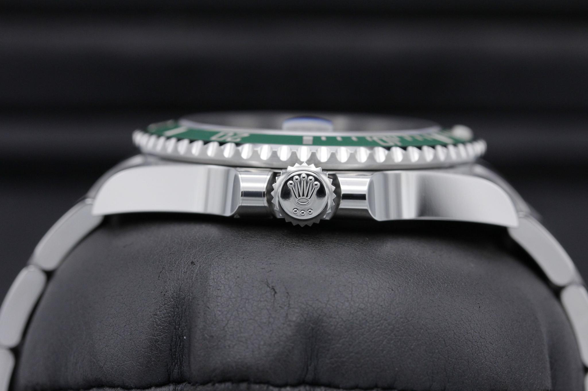 Watch Image 3