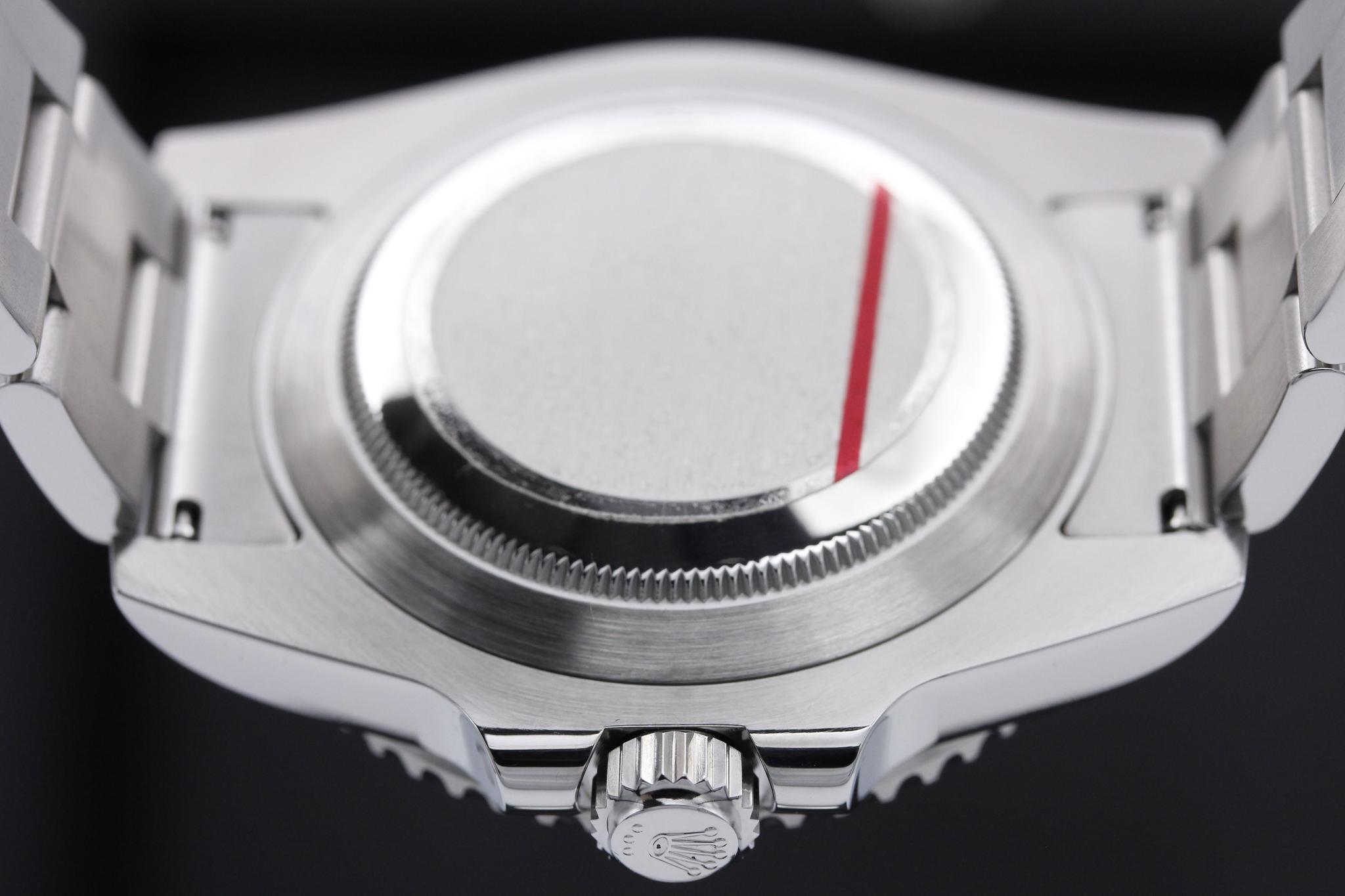 Watch Image 7