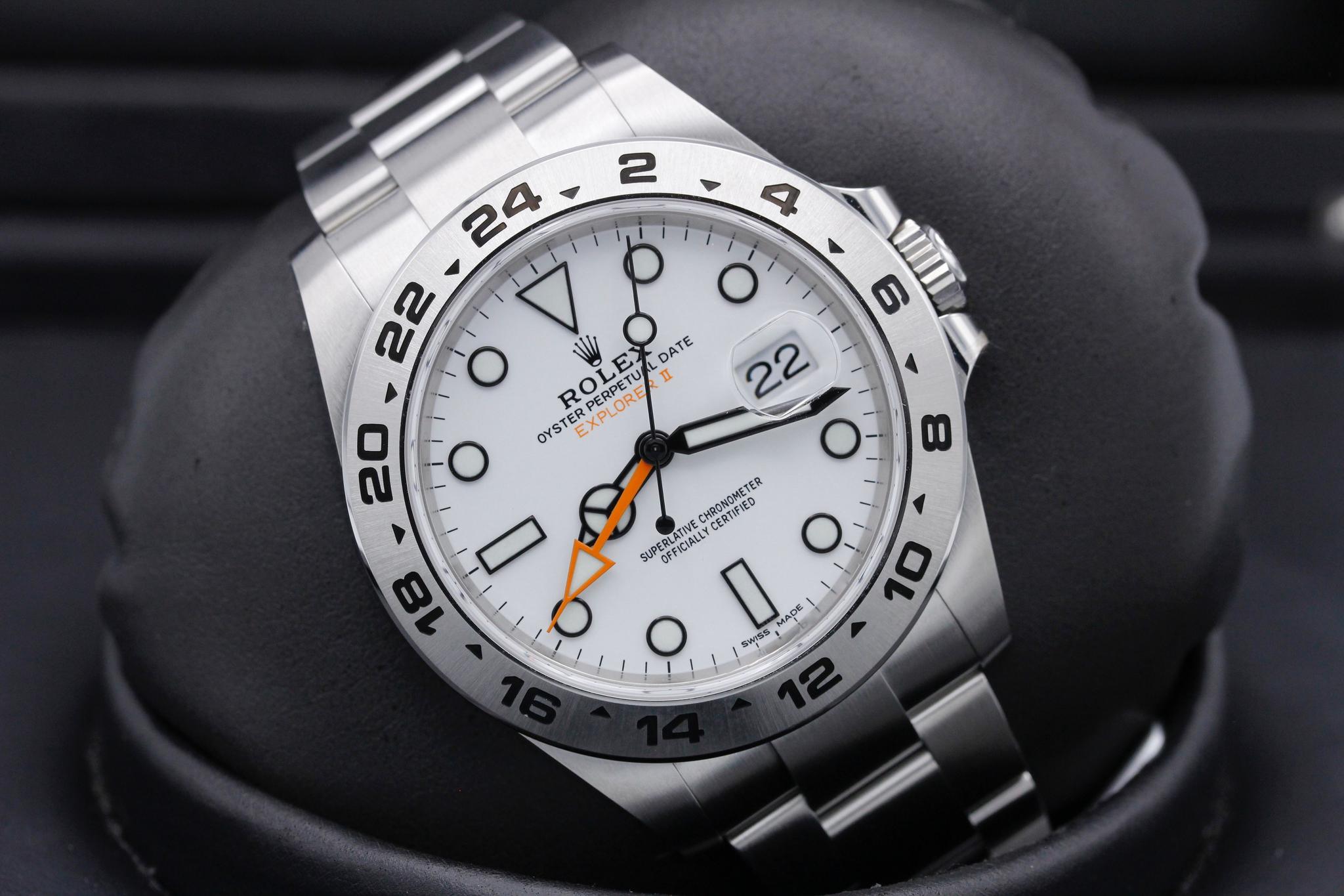 Watch Image 9