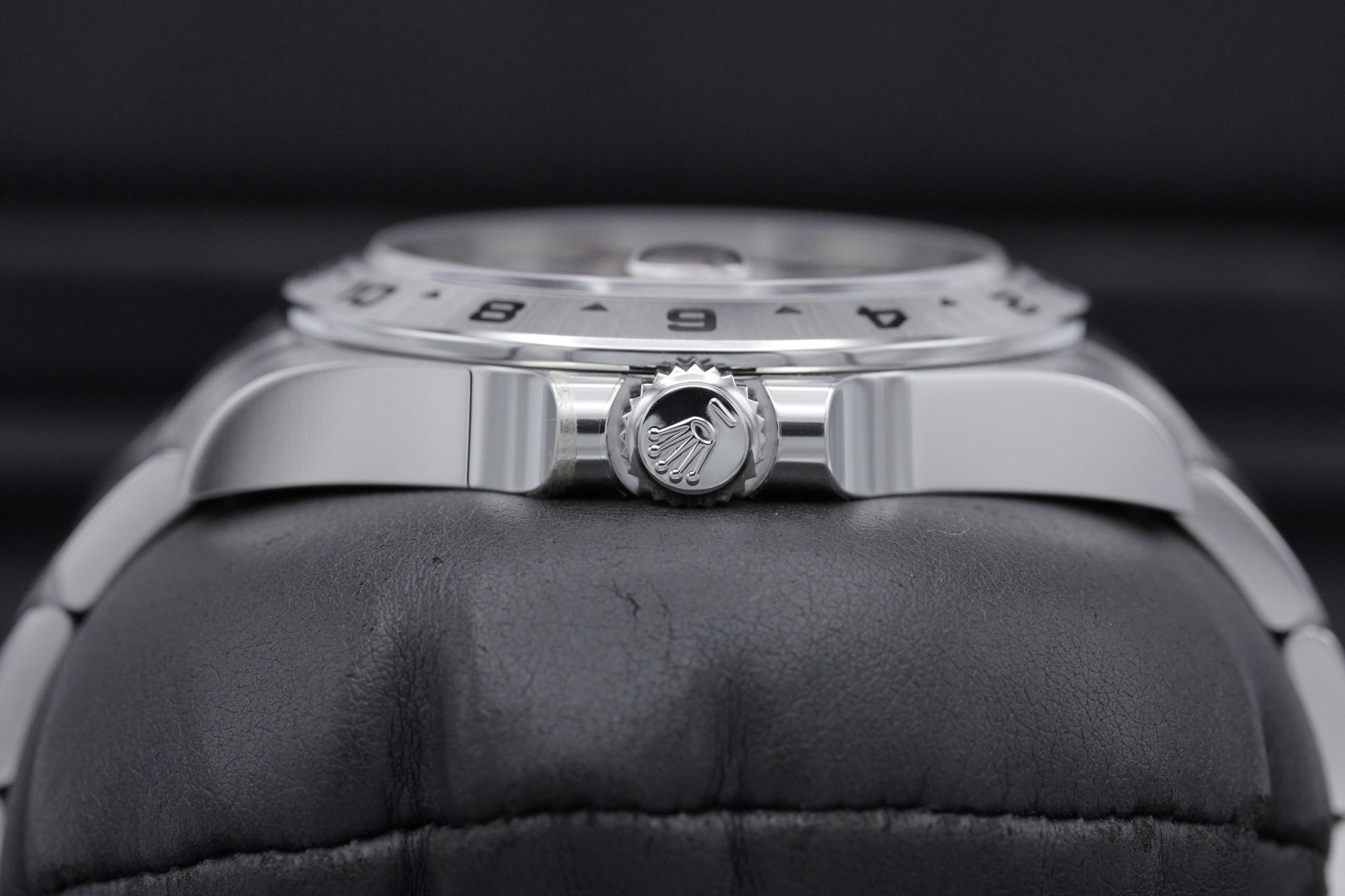 Watch Image 3