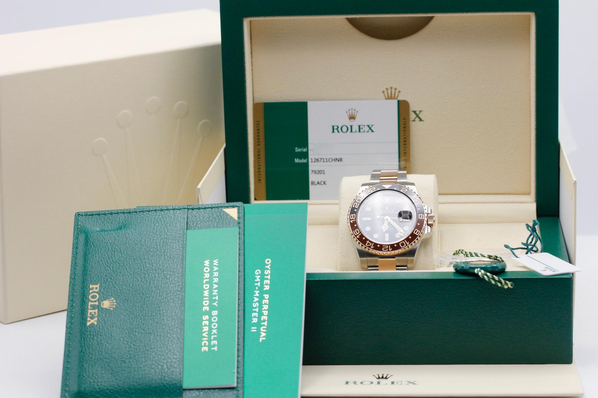 Watch Image 11