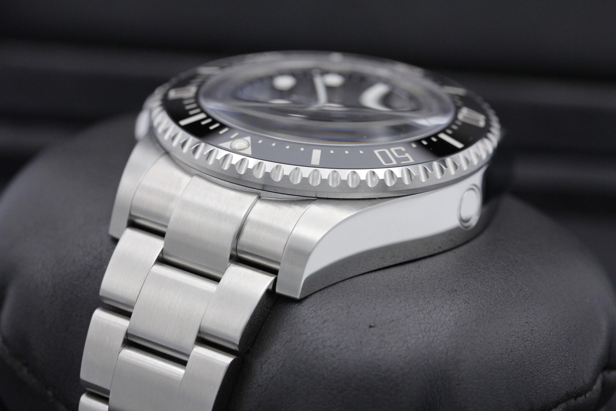 Watch Image 5