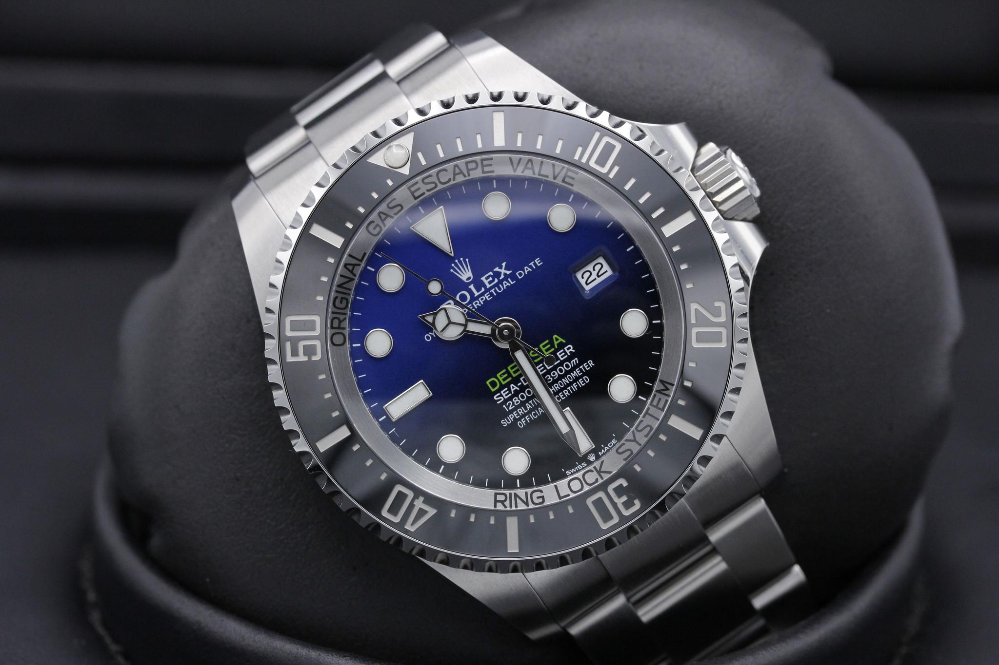 Watch Image 9