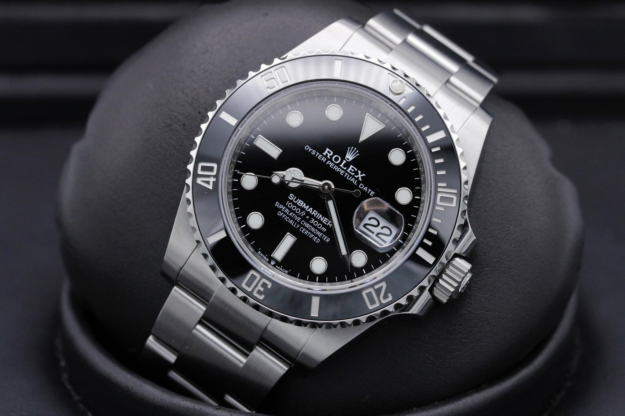 Watch Image 9