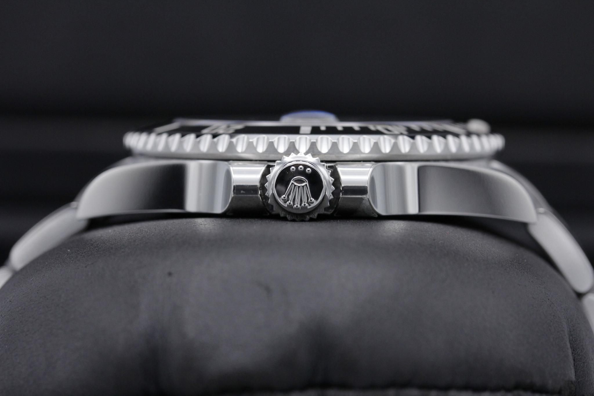 Watch Image 3
