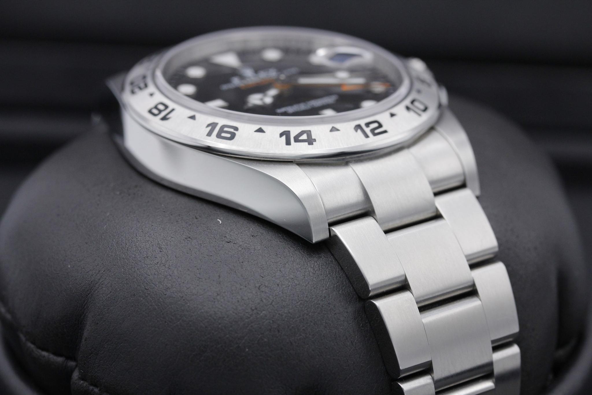 Watch Image 8